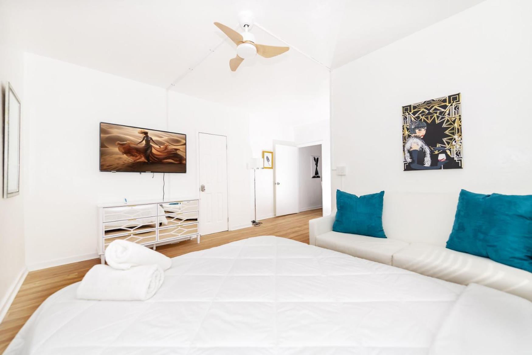 Bellamor Apts At 5th St Shopping Mall Apartahotel