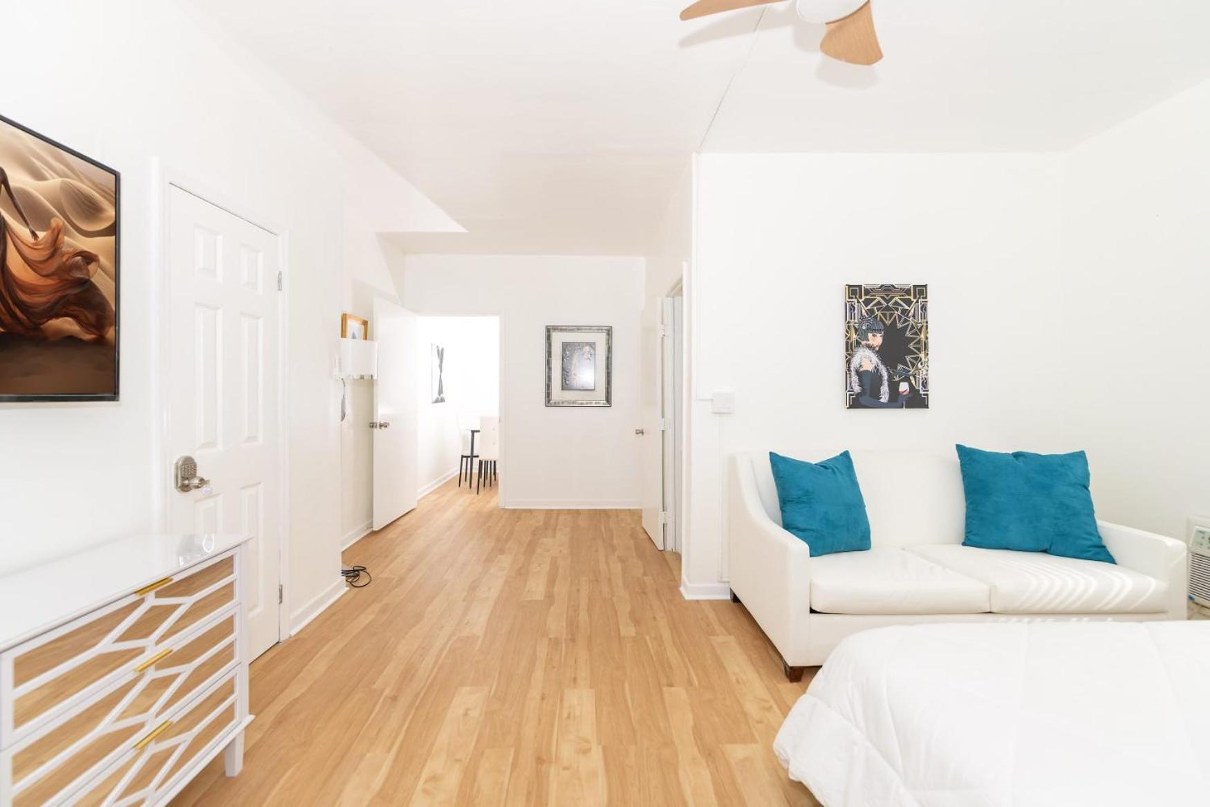Apartahotel Bellamor Apts At 5th St Shopping Mall